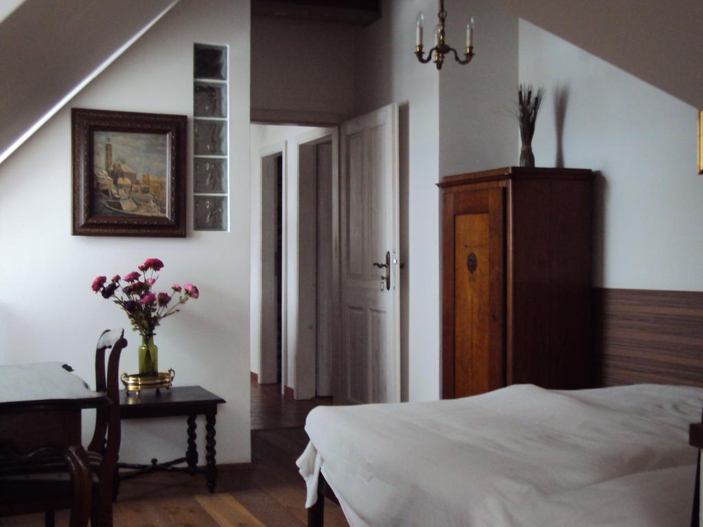 Castle Kastiel Kotesova Apartment Phòng bức ảnh