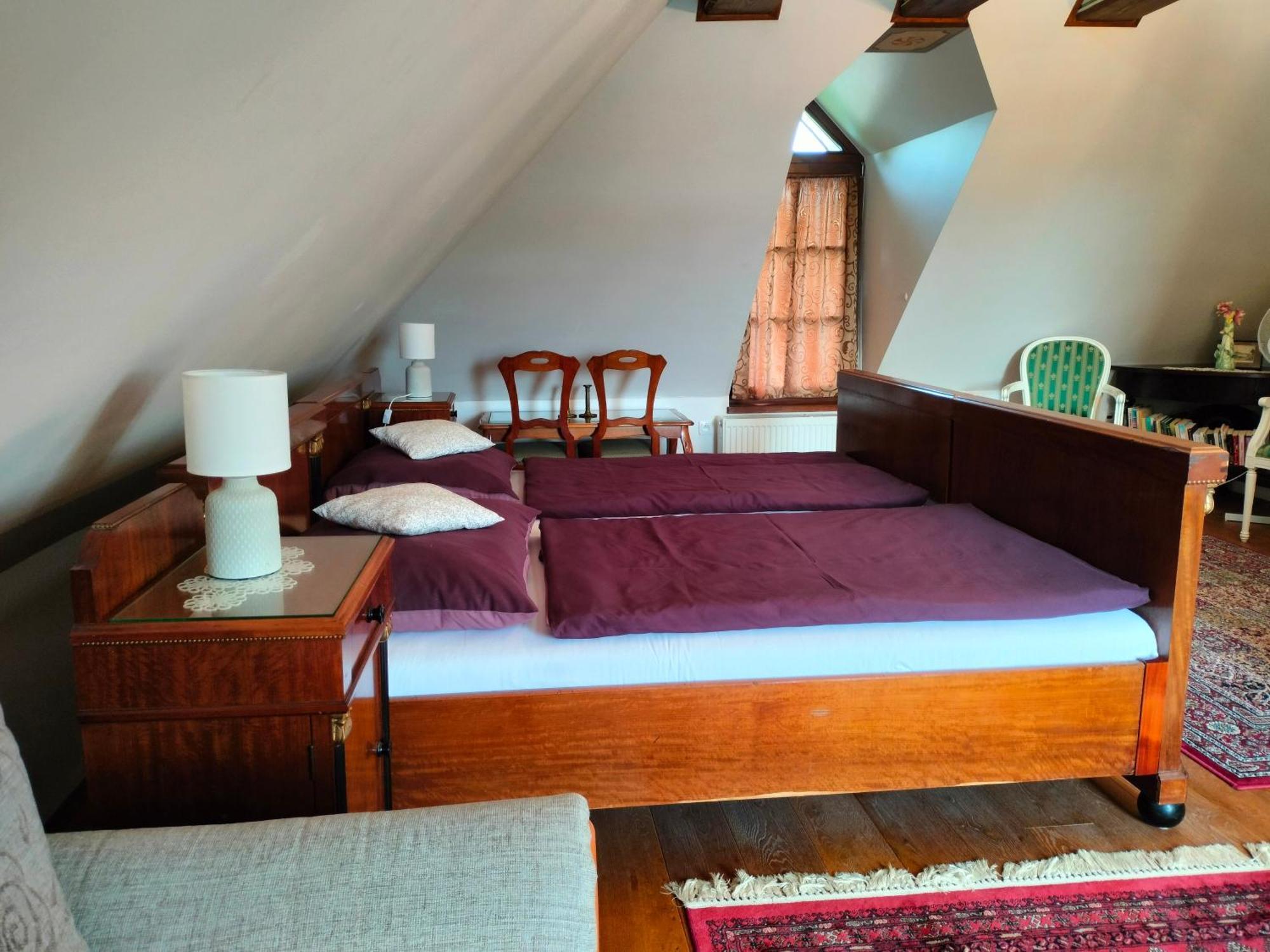 Castle Kastiel Kotesova Apartment Ngoại thất bức ảnh