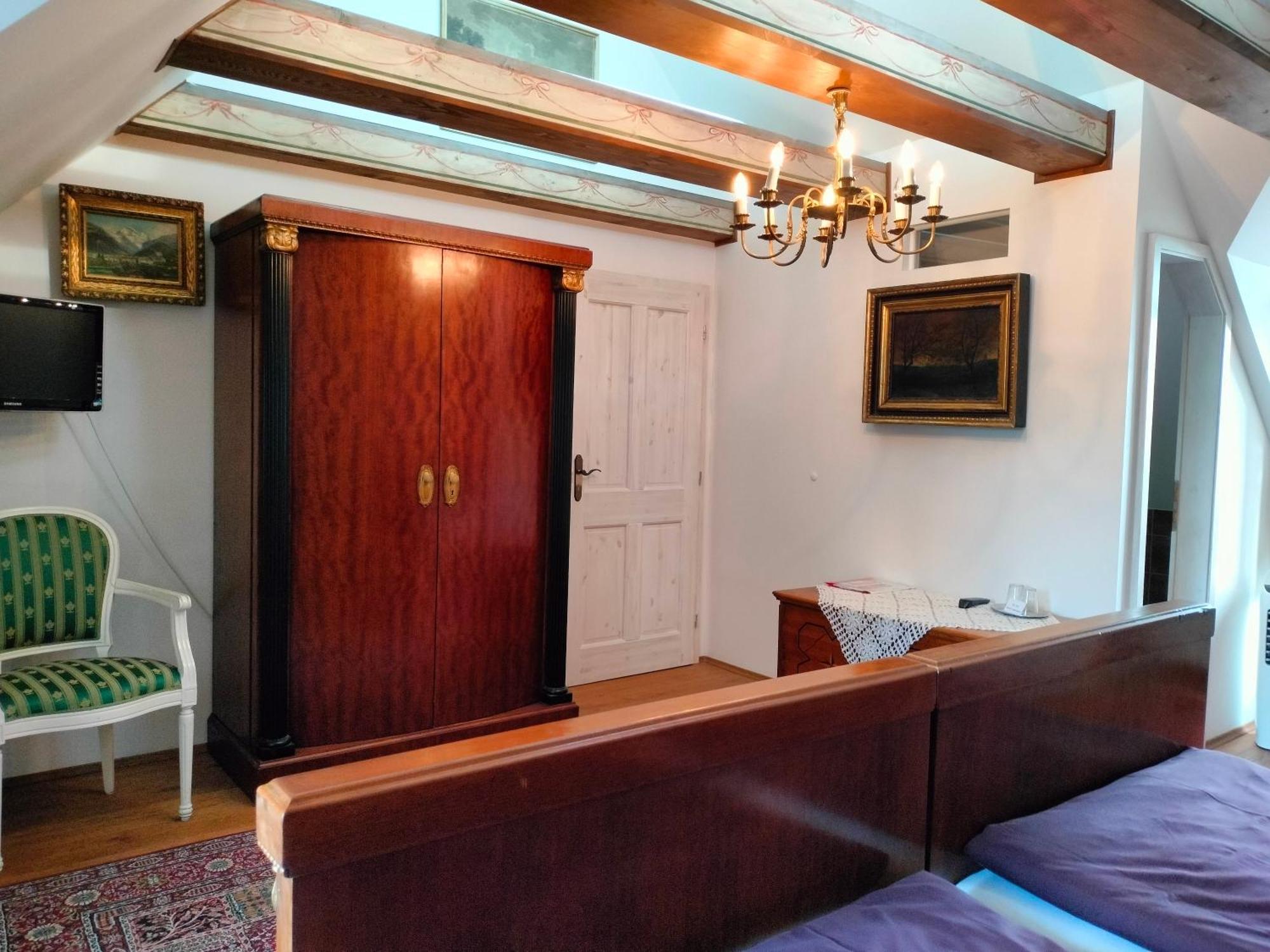 Castle Kastiel Kotesova Apartment Ngoại thất bức ảnh
